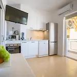 شقة Orlando Complex 85 Sea View أذيخي