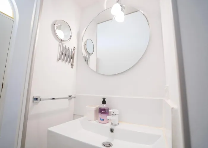 Orlando Complex 85 Sea View דירה אדחה